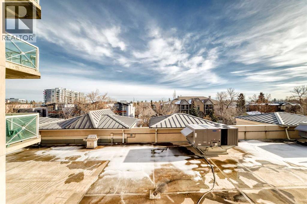 Single Family House for Sale in   Centre A Street NE Crescent Heights Calgary 