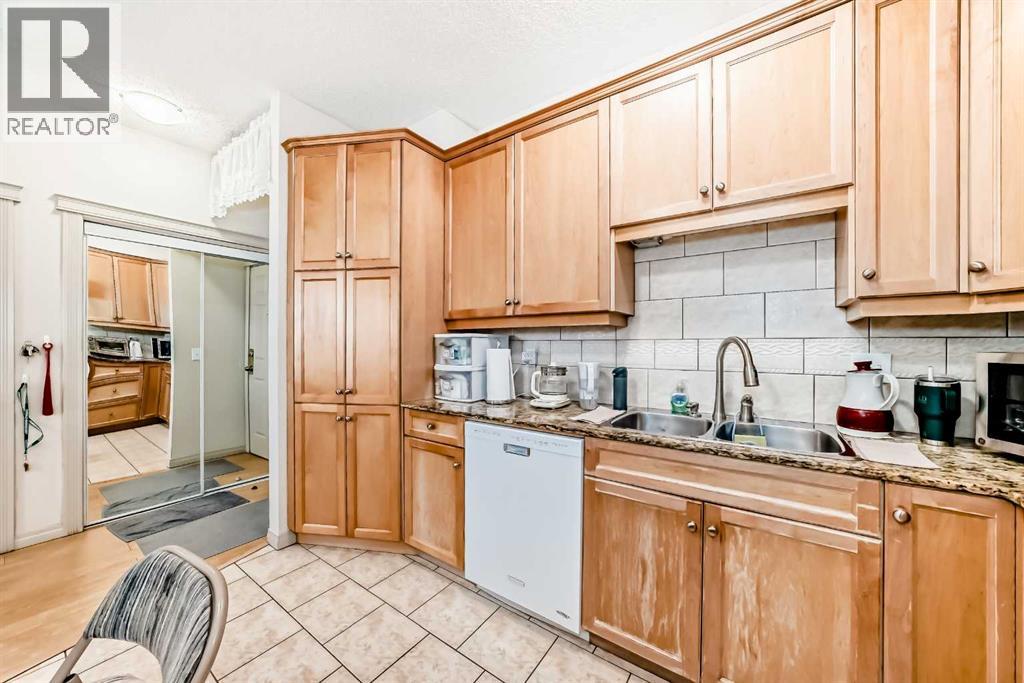 Single Family House for Sale in   Centre A Street NE Crescent Heights Calgary 