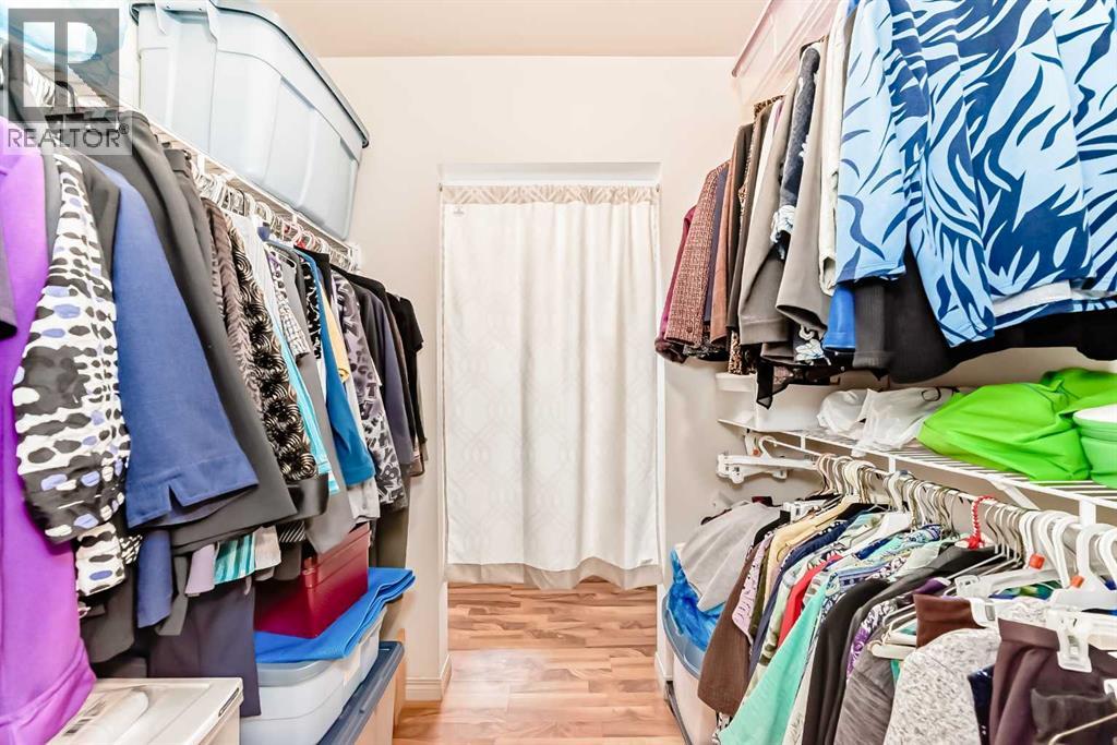 Single Family House for Sale in   Centre A Street NE Crescent Heights Calgary 