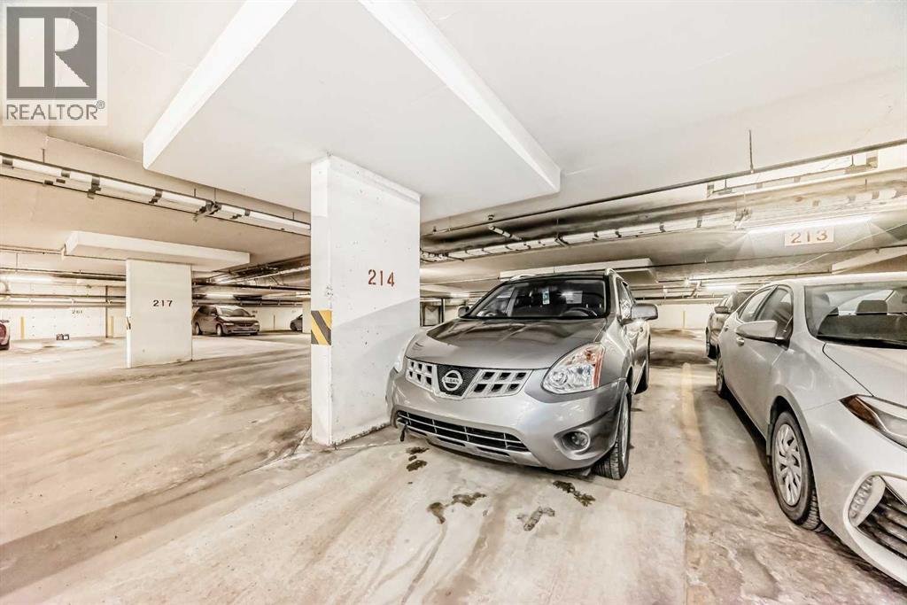 Single Family House for Sale in   Centre A Street NE Crescent Heights Calgary 