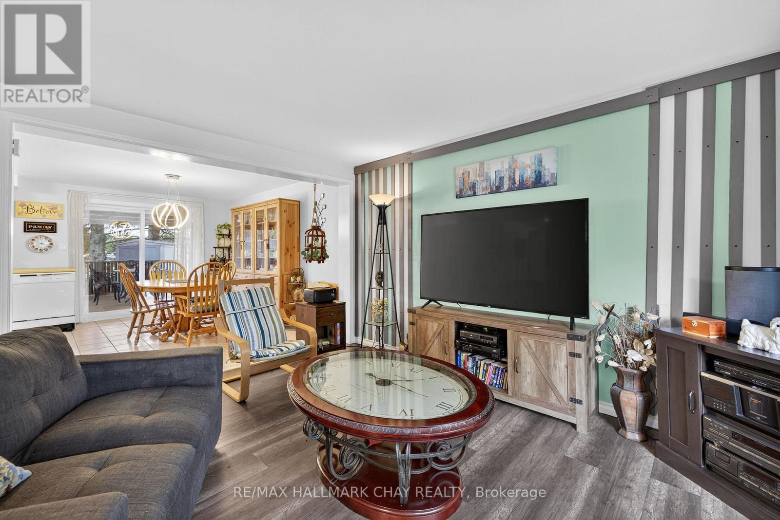 72 TECUMSETH PINES DRIVE - 12