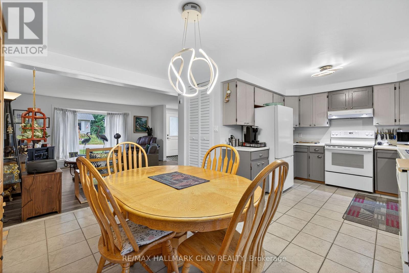 72 TECUMSETH PINES DRIVE - 17
