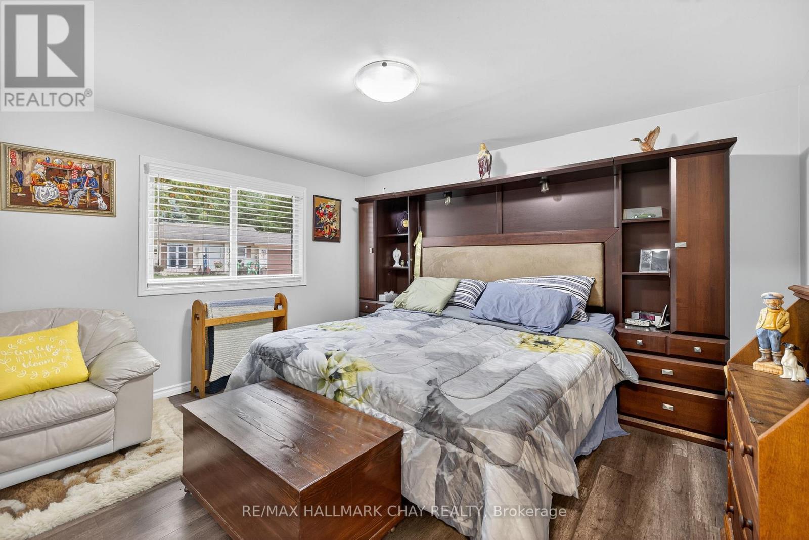 72 TECUMSETH PINES DRIVE - 23