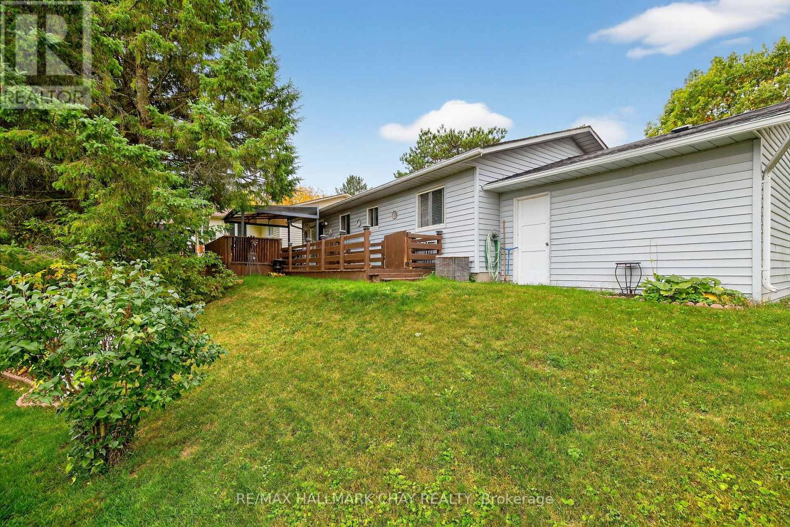 72 TECUMSETH PINES DRIVE - 43
