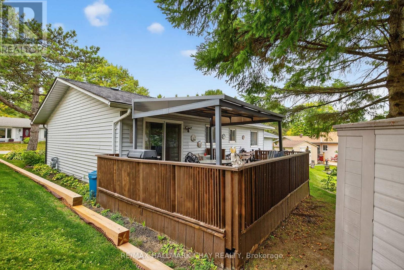 72 TECUMSETH PINES DRIVE - 44