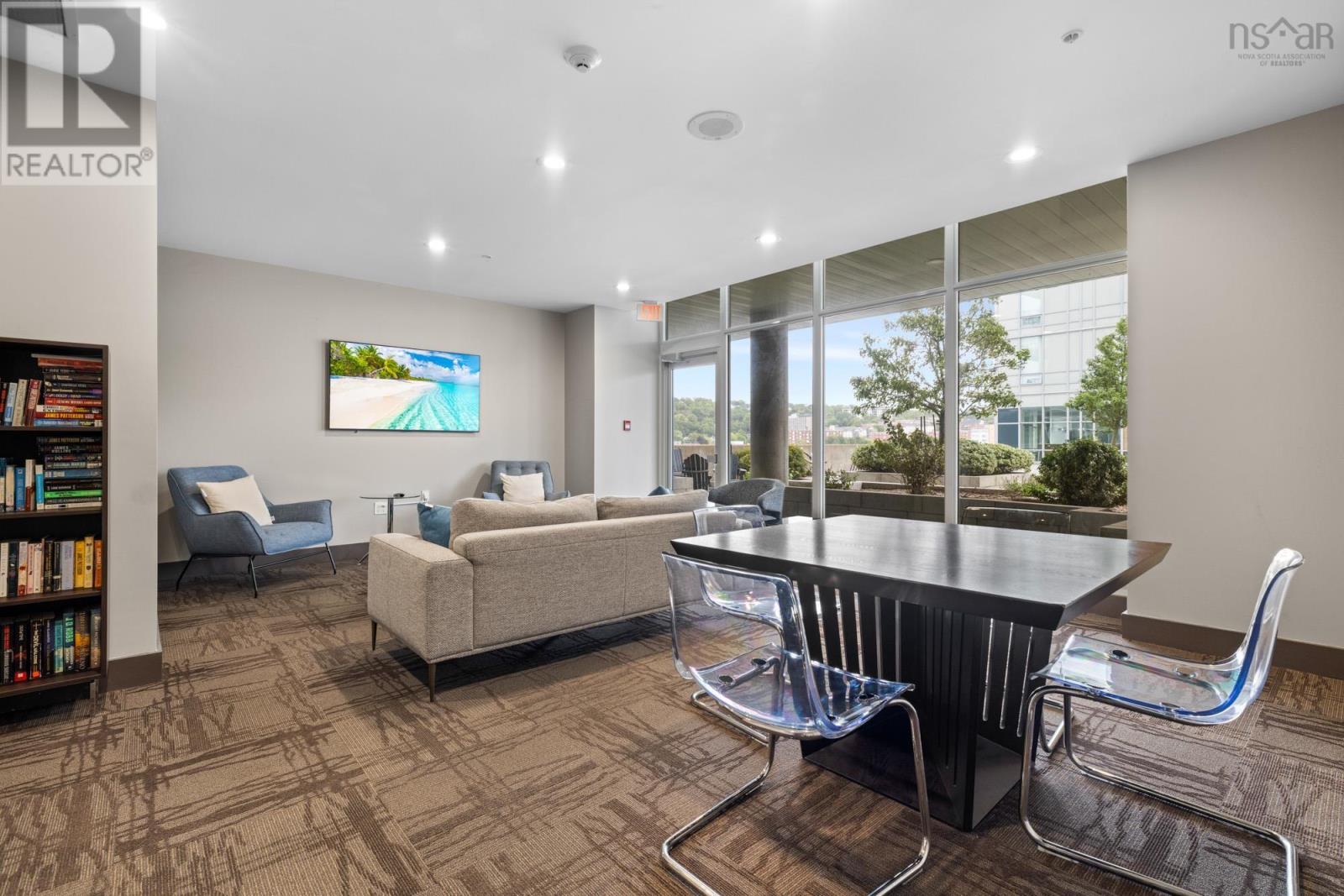 Property 38 of 47 of 205 31 Kings Wharf Place