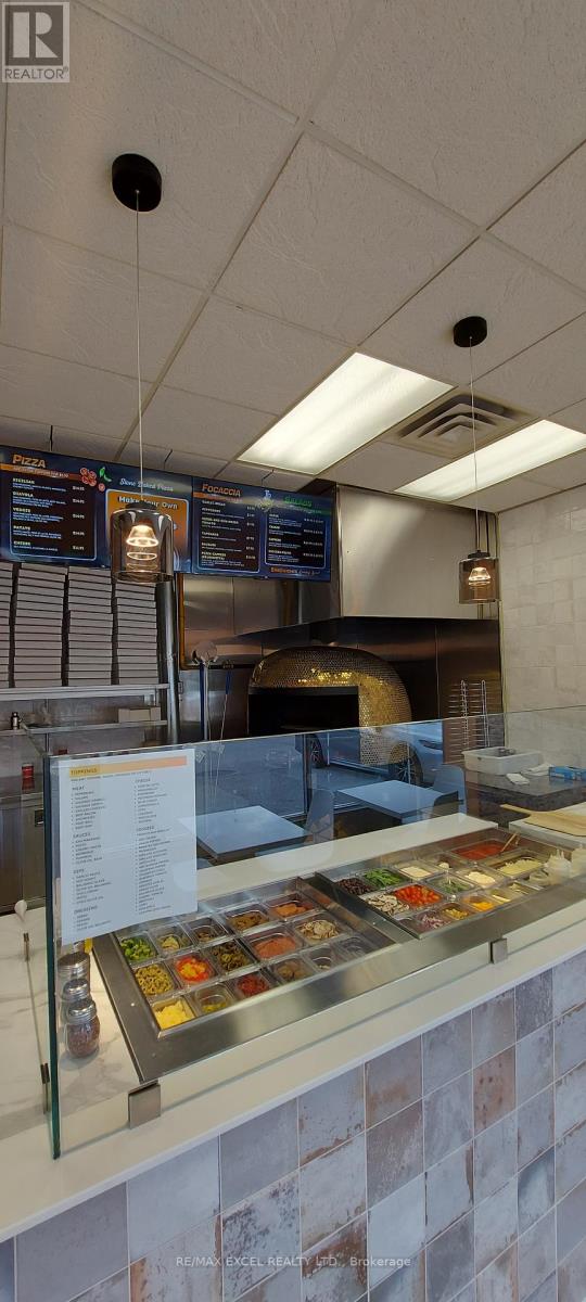 16700 Bayview Unit 4 photo 2