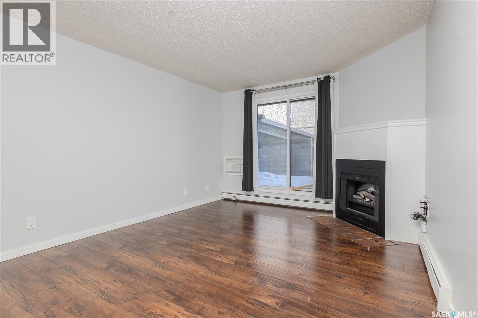 Single Family House Low rise for Sale in   Tait PLACE Saskatoon 