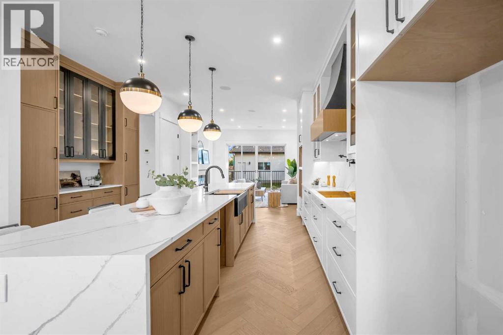 Single Family House for Sale in   Avenue NW Banff Trail Calgary 