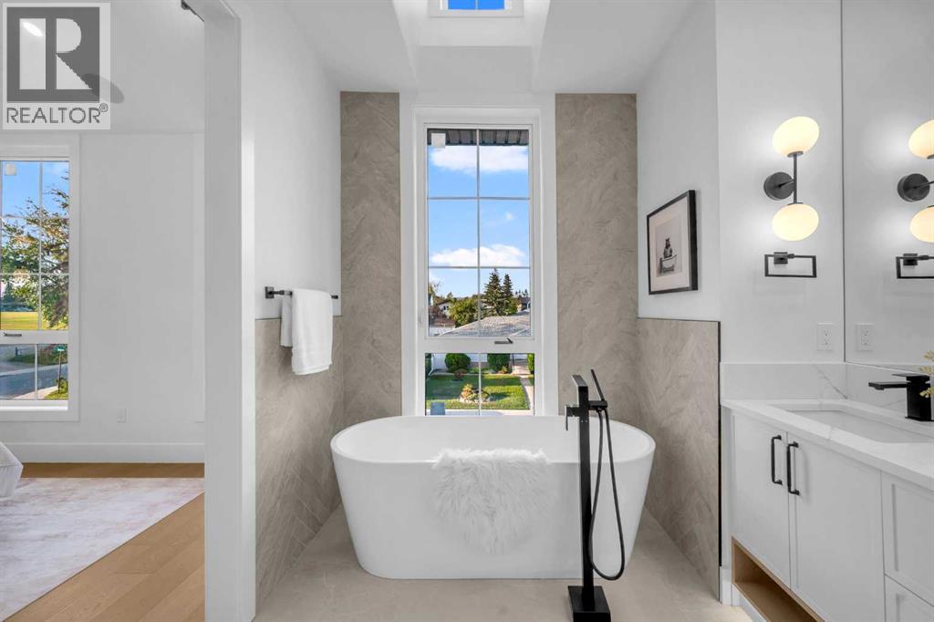 Single Family House for Sale in   Avenue NW Banff Trail Calgary 