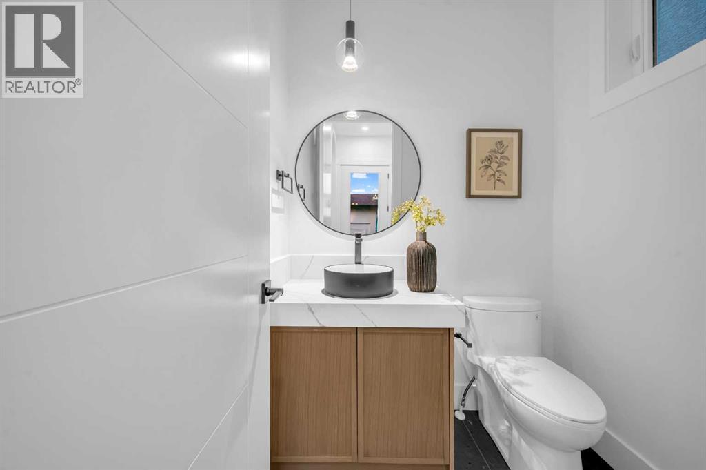 Single Family House for Sale in   Avenue NW Banff Trail Calgary 