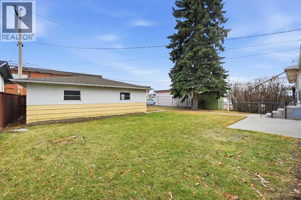 Single Family House Bungalow for Sale in  Russet Road NE Renfrew Calgary 