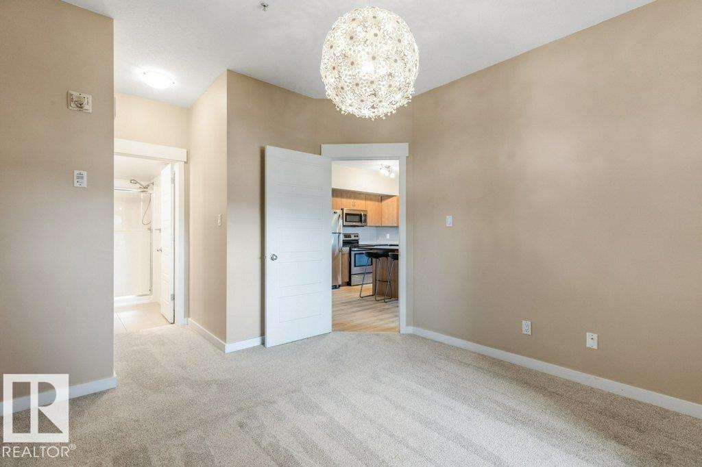 #114 10518 113 ST NW, Edmonton