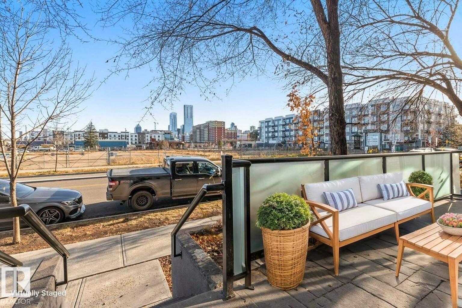 #114 10518 113 ST NW, Edmonton