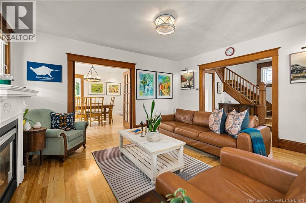 80 MARTIN ROAD - 10