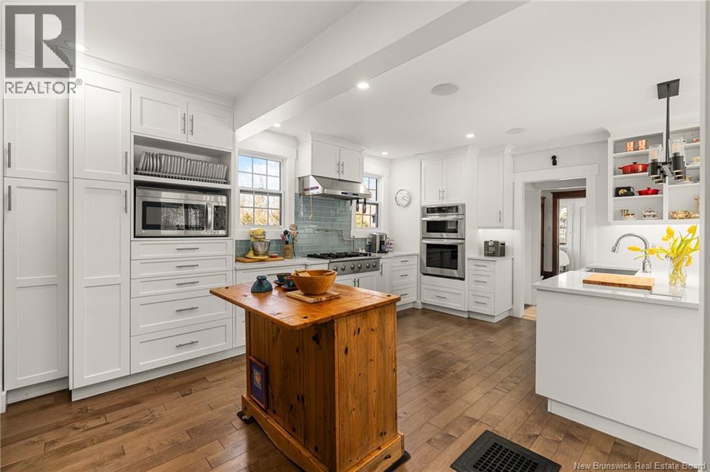 80 MARTIN ROAD - 19