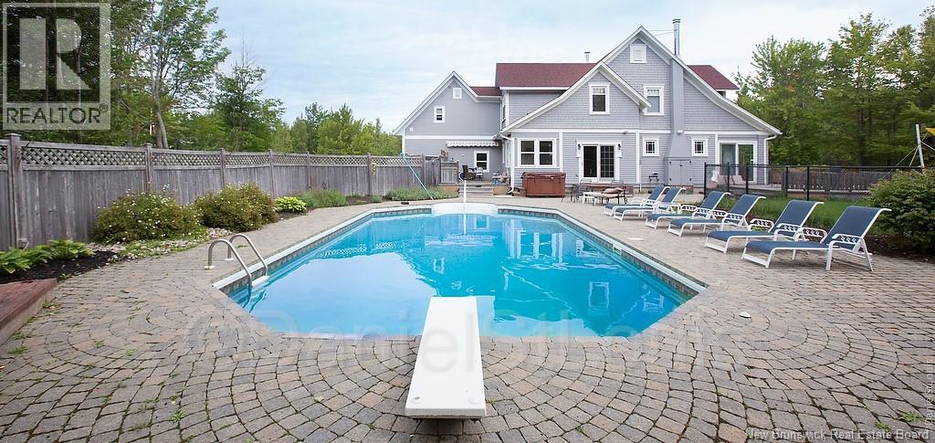 80 MARTIN ROAD - 44