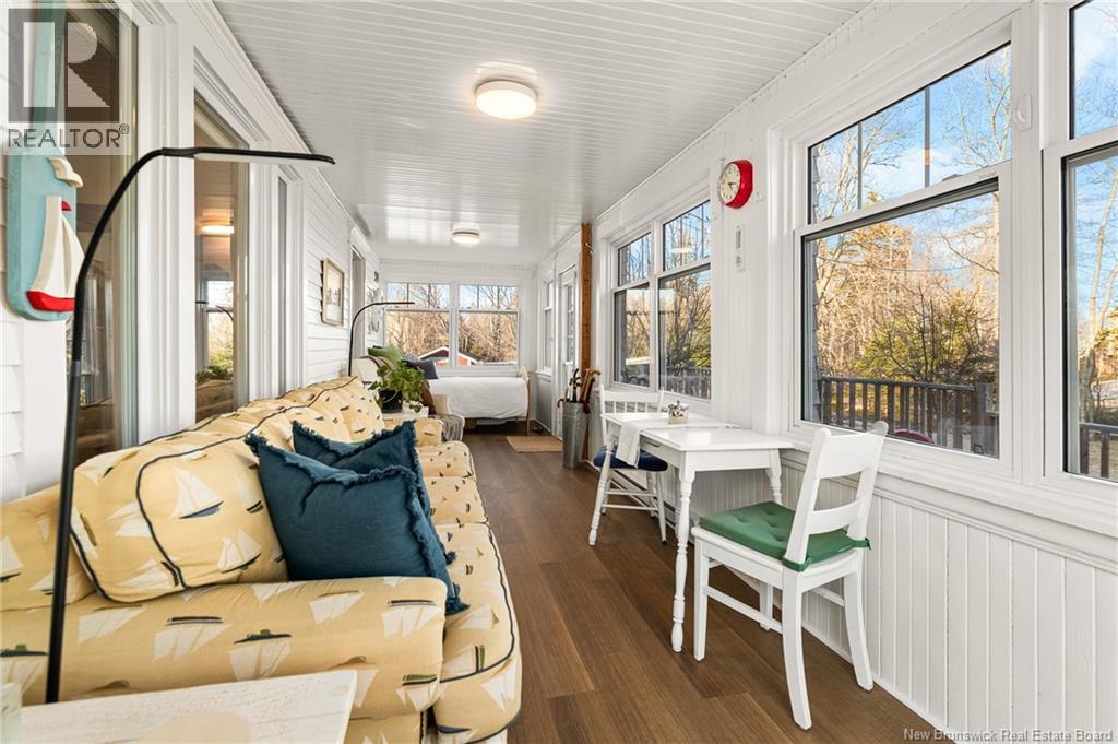 80 MARTIN ROAD - 25