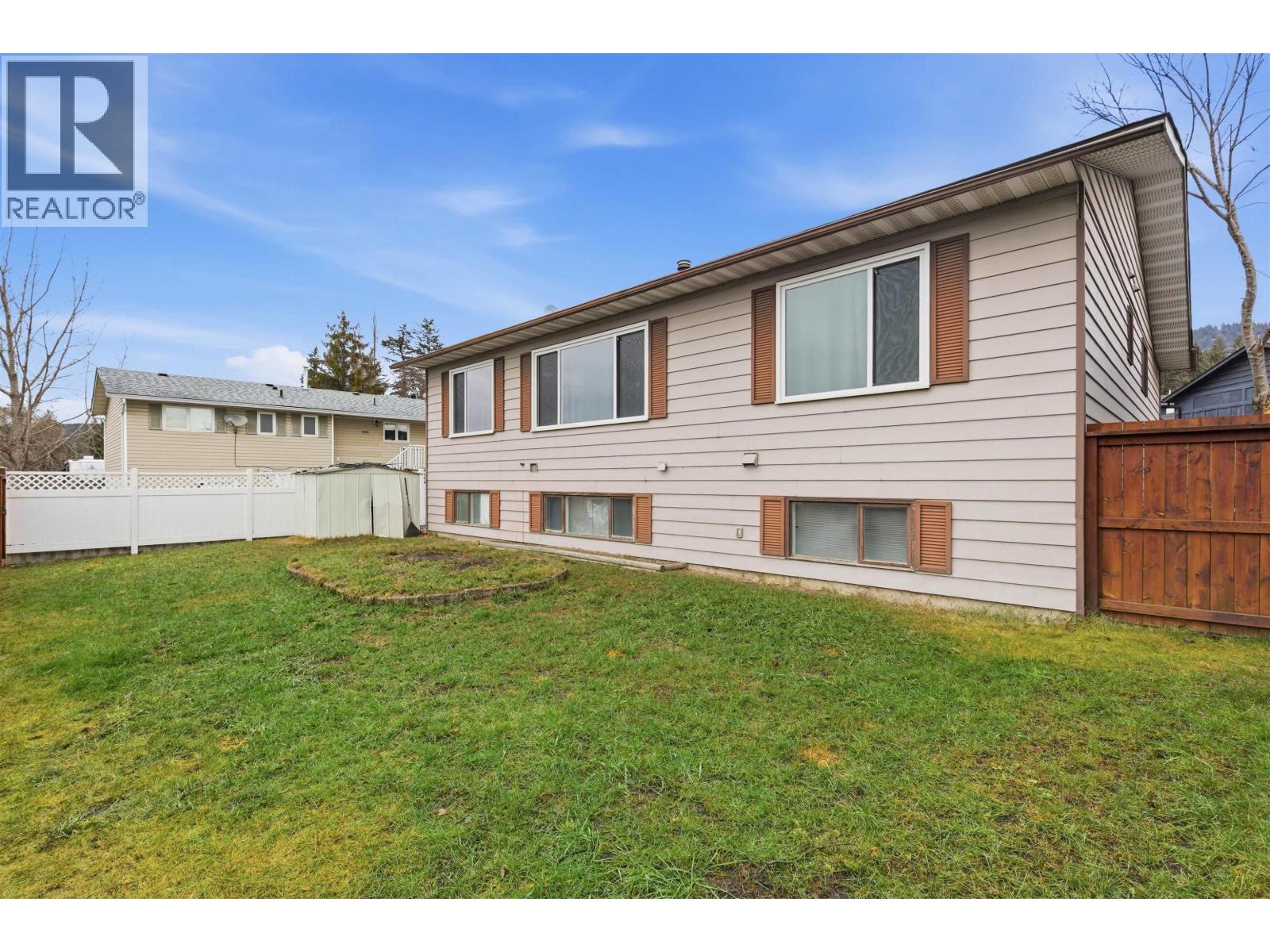 328 LITZENBURG CRESCENT - 31