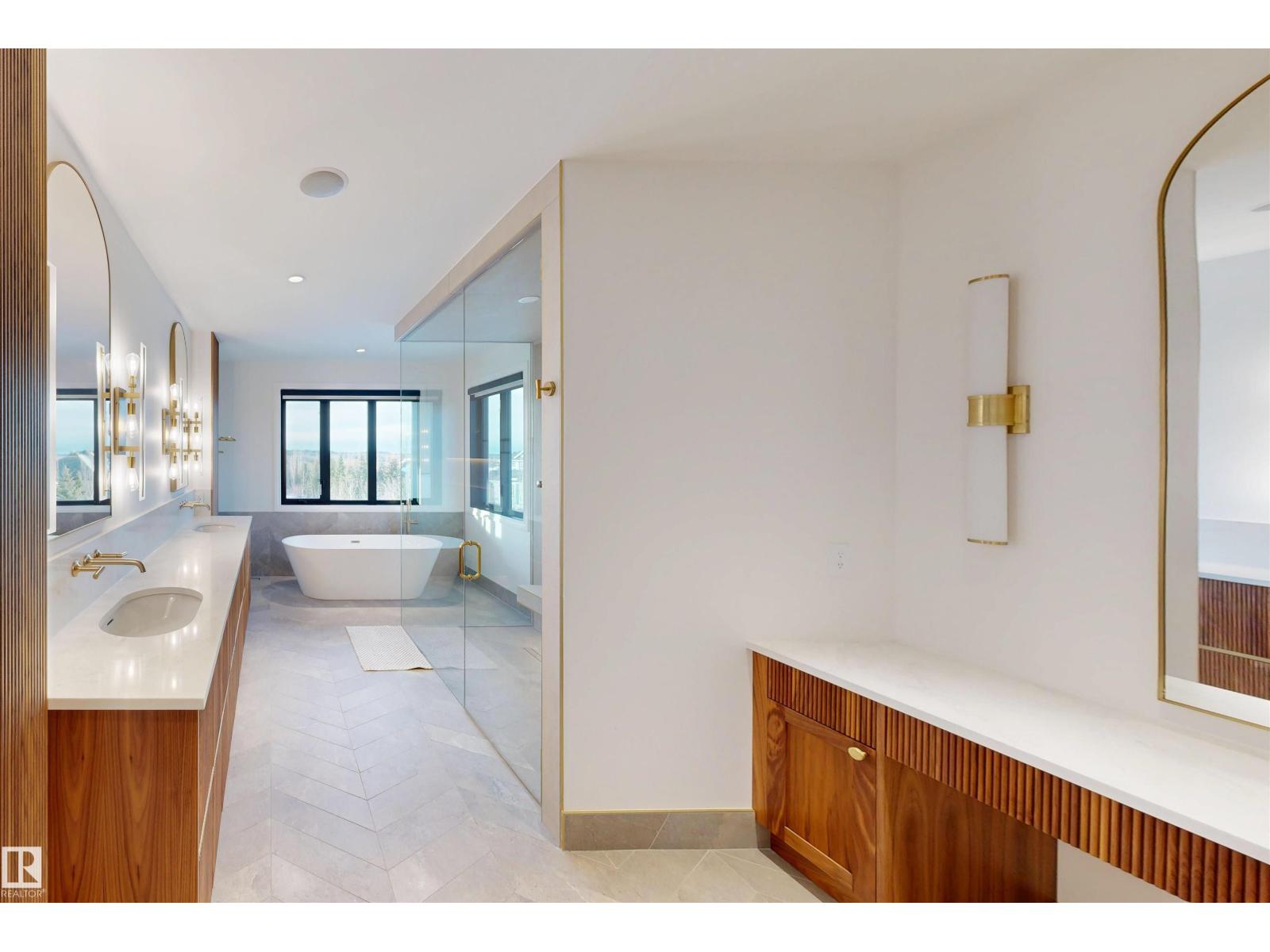 #136 River Heights Lane, Rural Sturgeon County