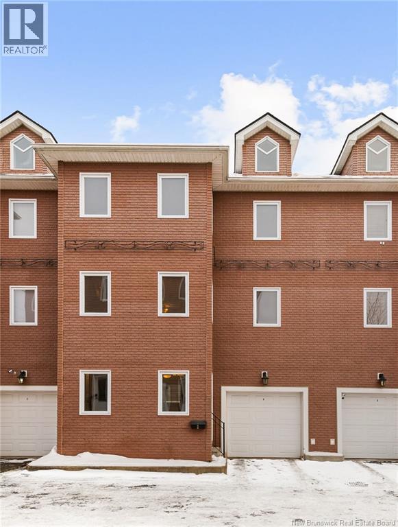 150 Alma Unit# 2 - Photo 2 of 38, Moncton, New Brunswick