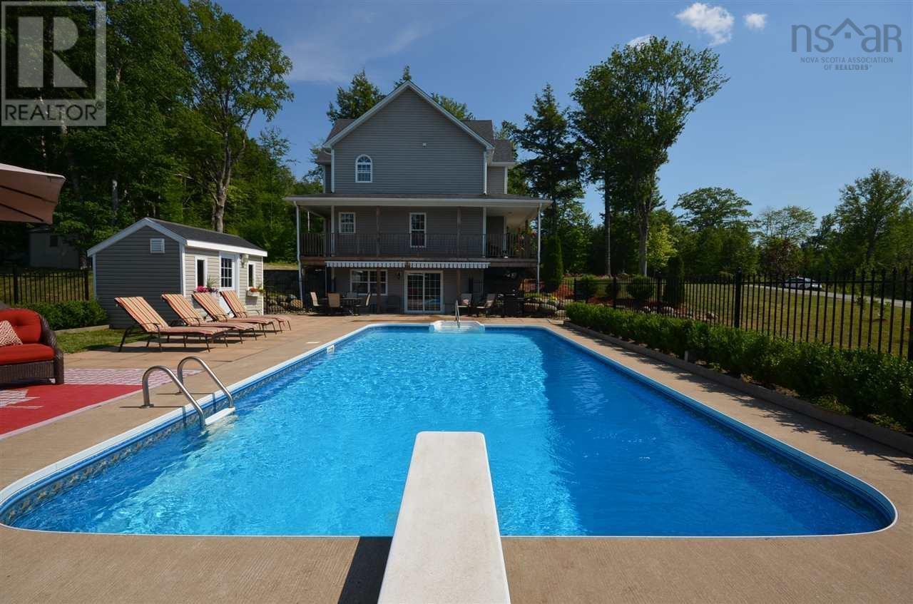 Property 5 of 46 of 11 Forestridge Drive