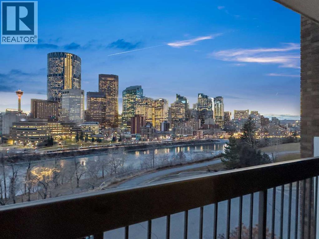 Single Family House for Sale in   Meredith Road NE Crescent Heights Calgary 