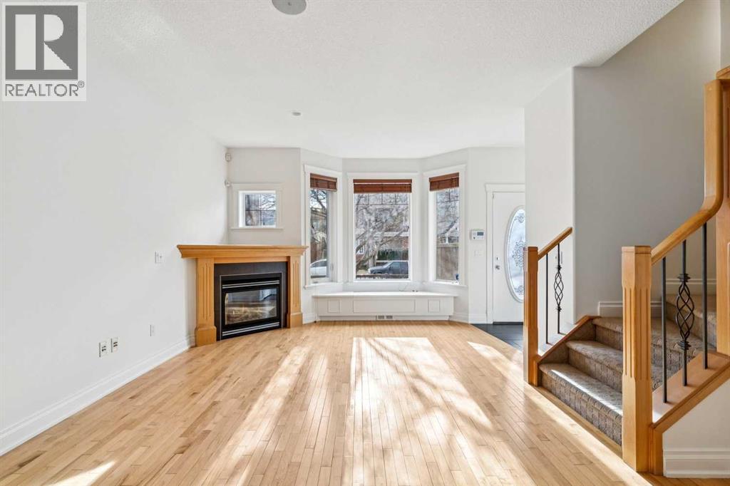 Single Family House for Sale in    Avenue SW Windsor Park Calgary 