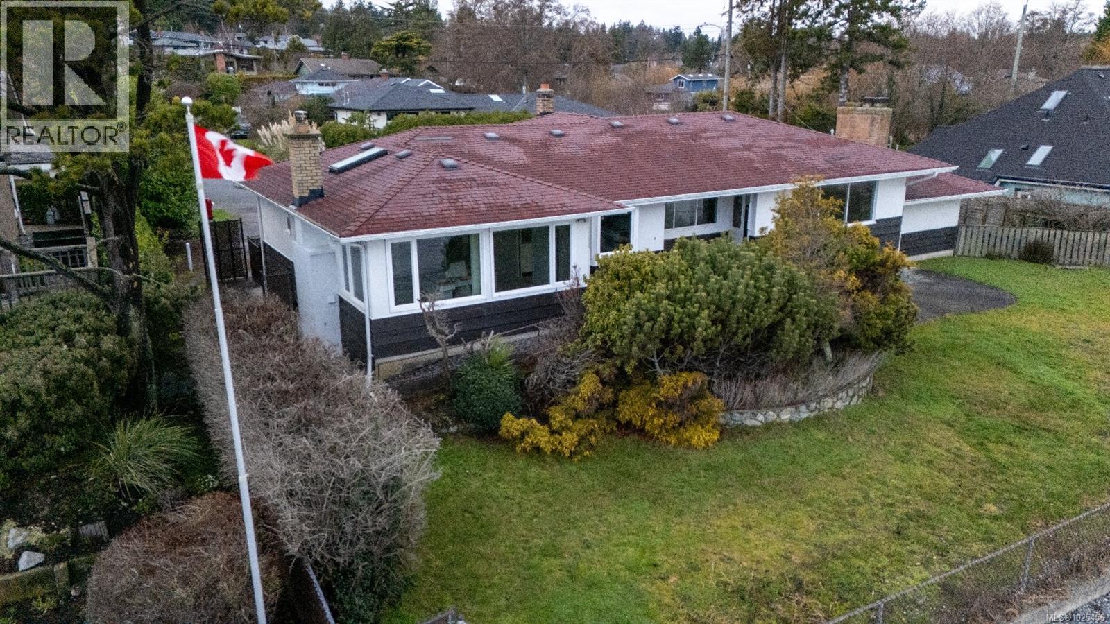  3767 Waring Place, Saanich