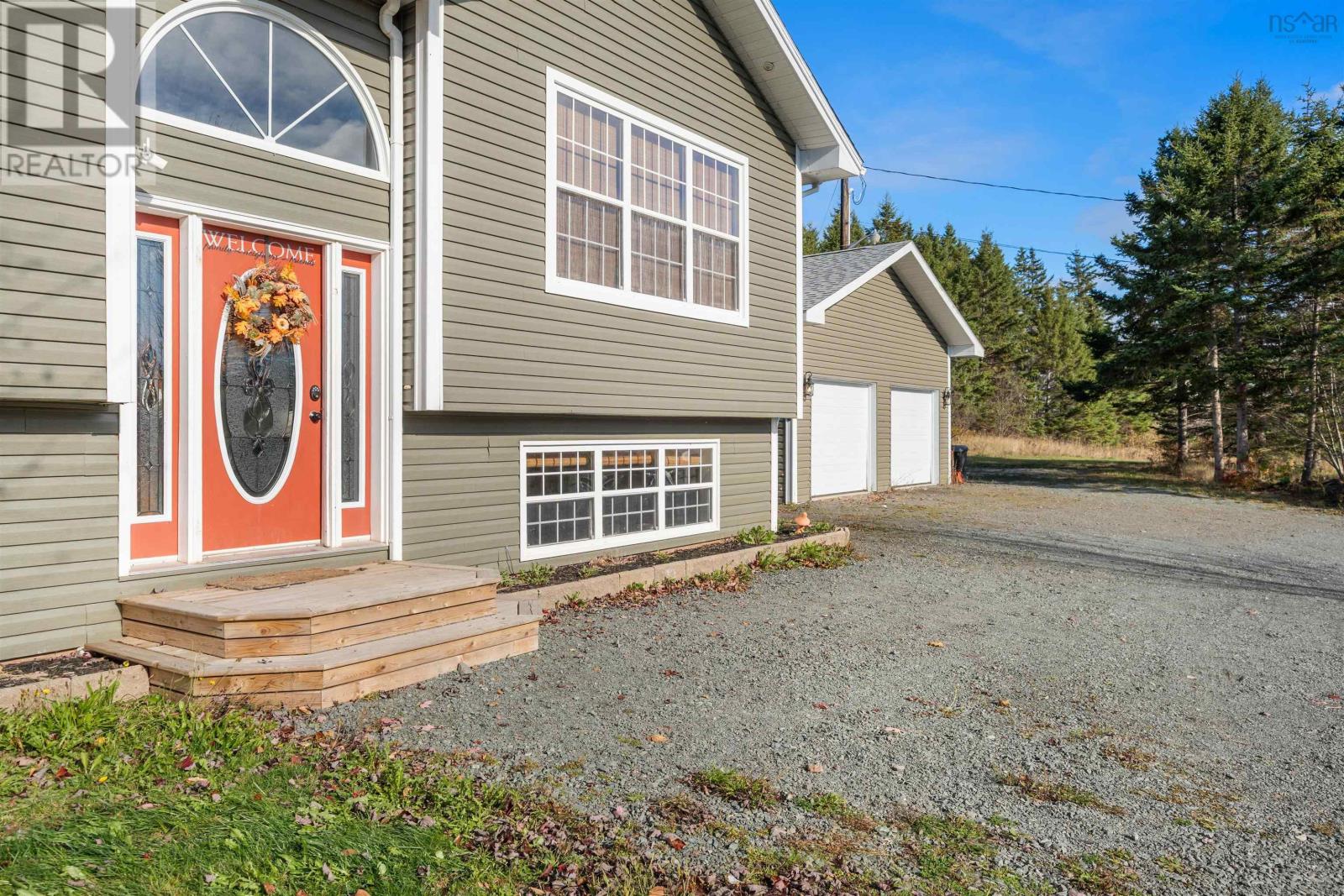 Property 3 of 46 of 3 Maceachern Loop