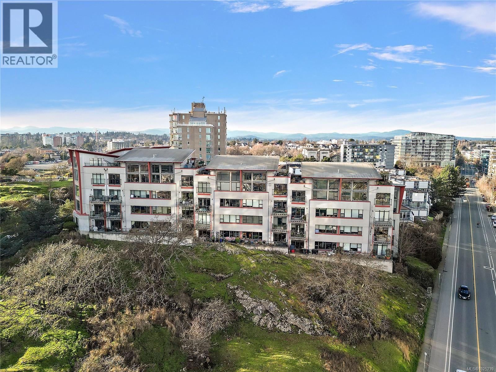 107 455 Sitkum Road, Victoria