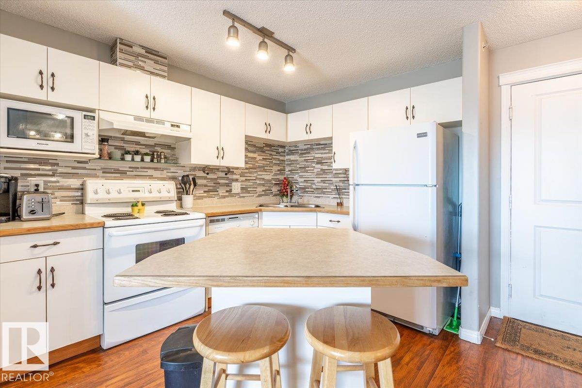 #523 10535 122 ST NW NW, Edmonton