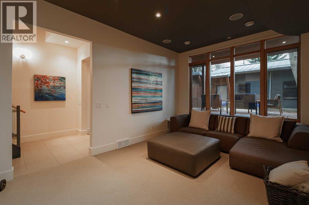 Single Family House for Sale in   Avenue SW South Calgary Calgary 