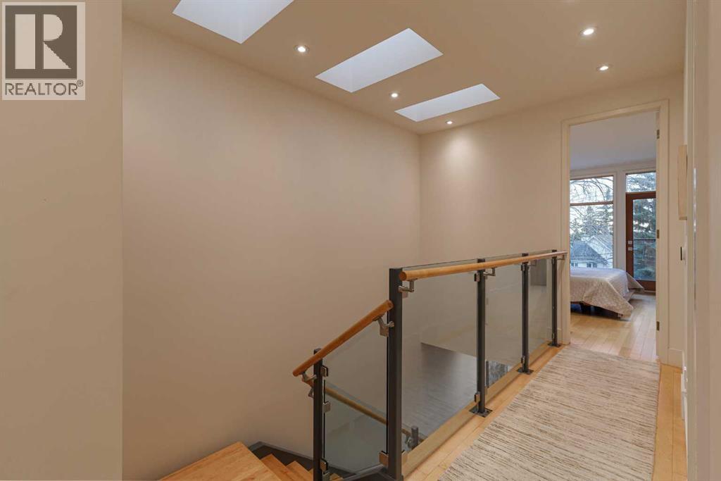 Single Family House for Sale in   Avenue SW South Calgary Calgary 