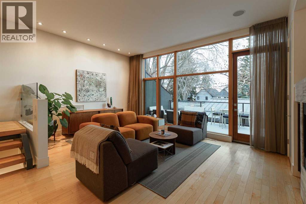 Single Family House for Sale in   Avenue SW South Calgary Calgary 