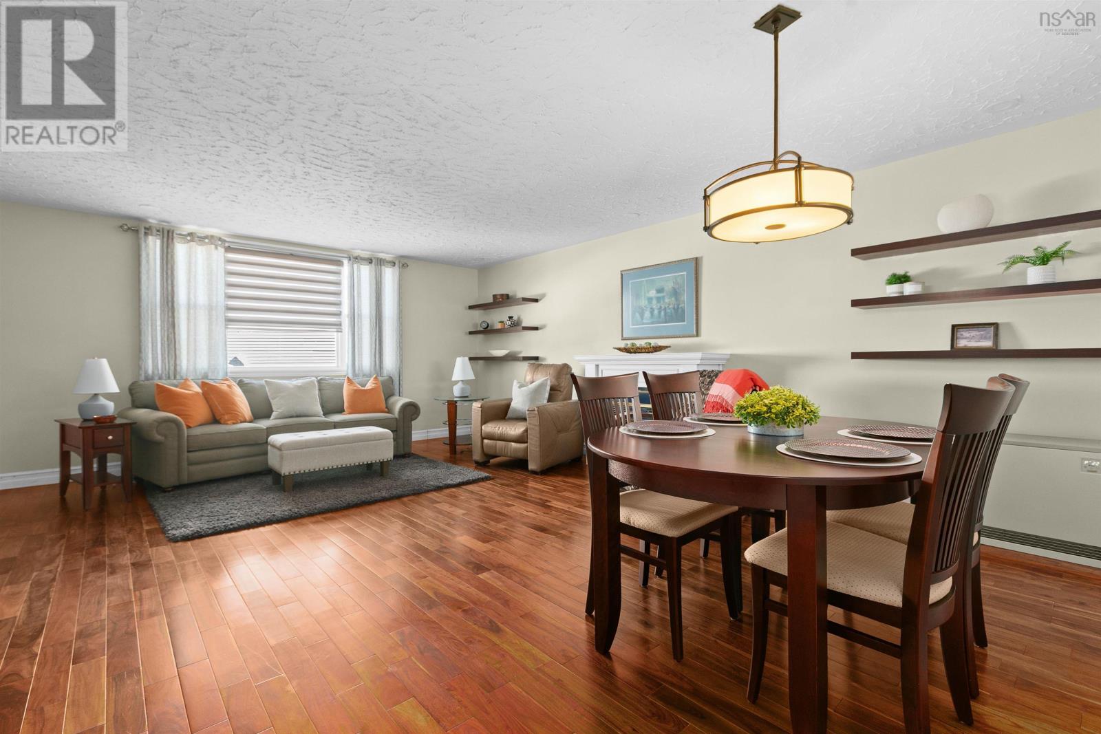 Property 8 of 33 of 5568 Carriageway Crescent