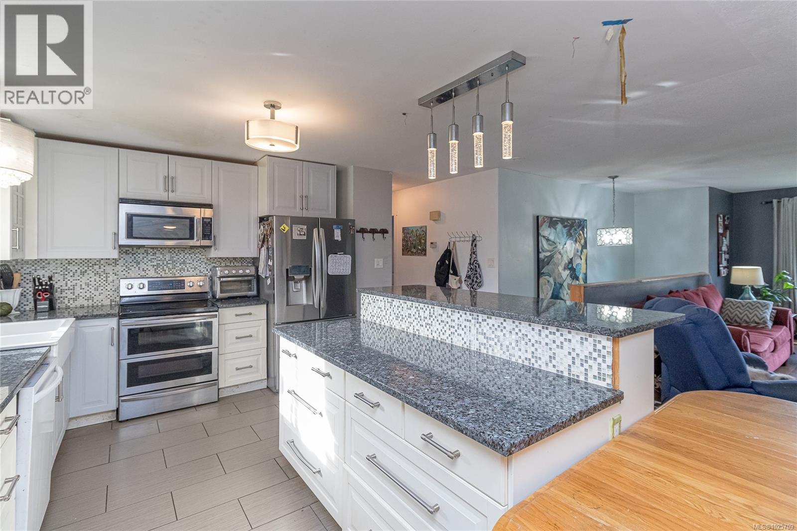 6343 Fairview Way, Duncan