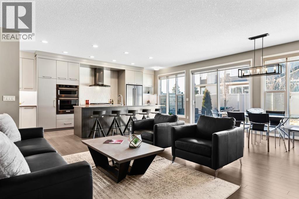 Single Family House for Sale in  West Grove Point SW West Springs Calgary 