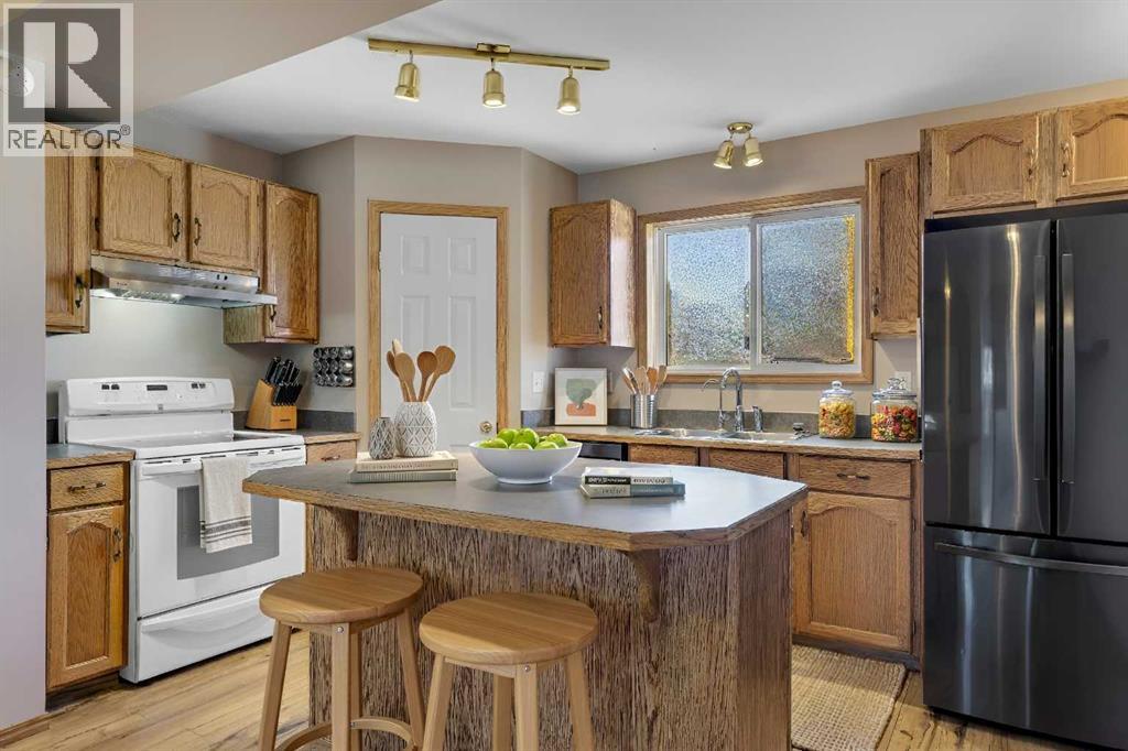 Single Family House for Sale in  Coventry Road NE Coventry Hills Calgary 