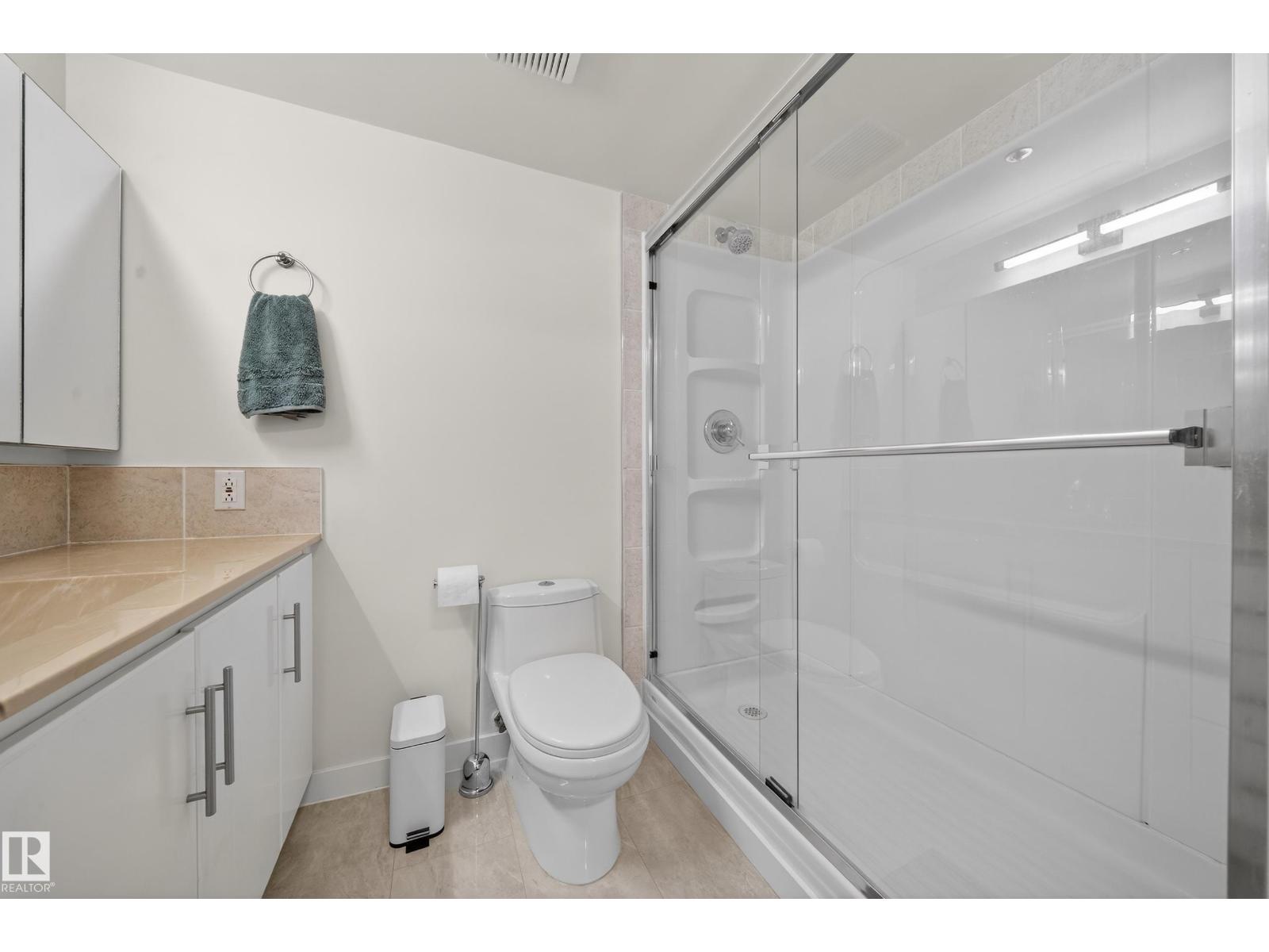 #205 10130 114 ST NW - 41