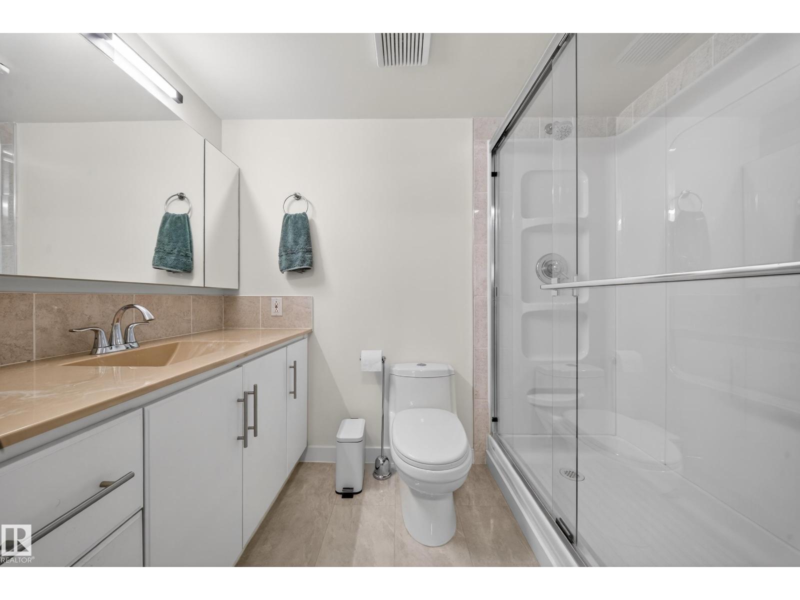 #205 10130 114 ST NW - 39