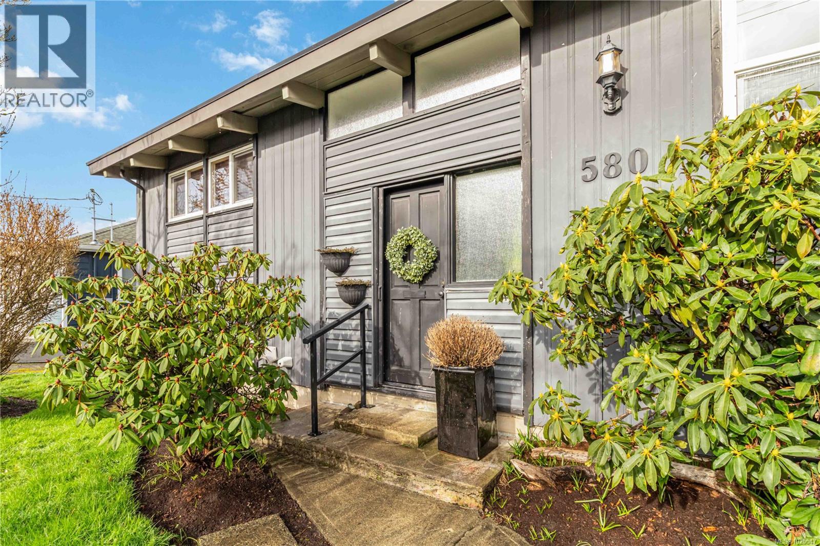  580 Baker Street, Saanich