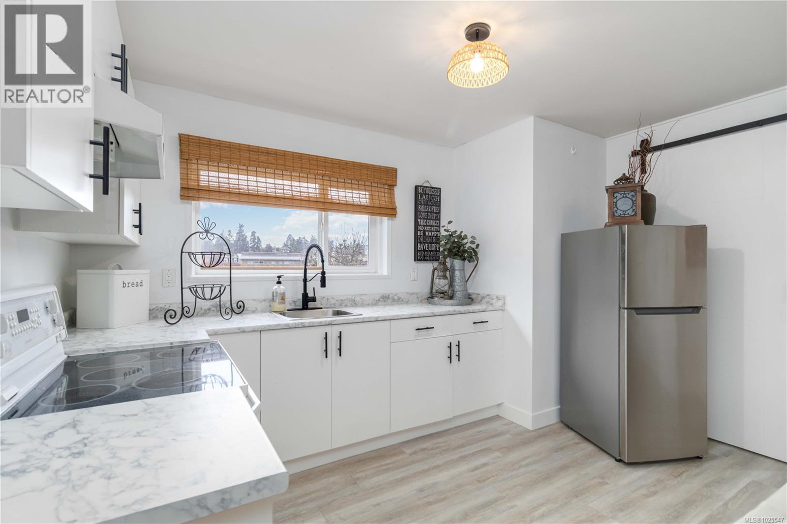  580 Baker Street, Saanich