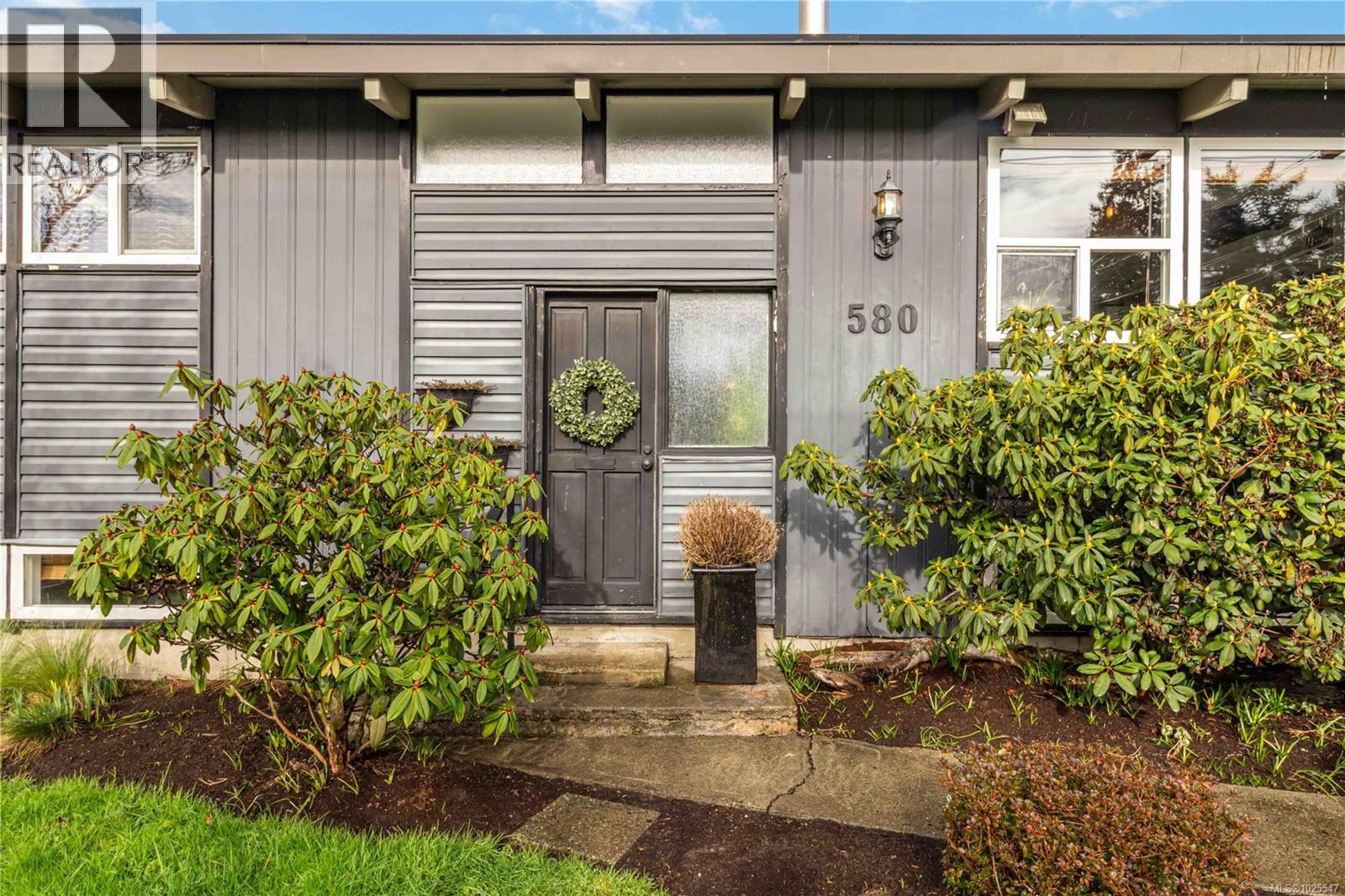  580 Baker Street, Saanich