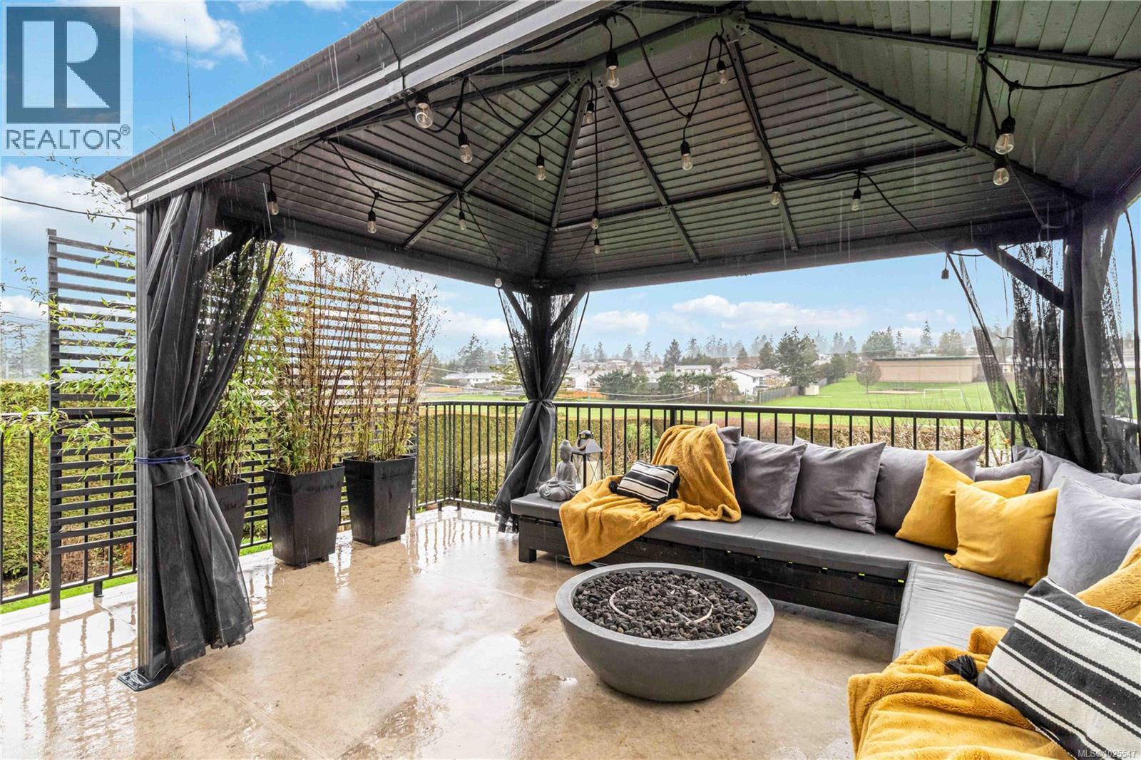  580 Baker Street, Saanich