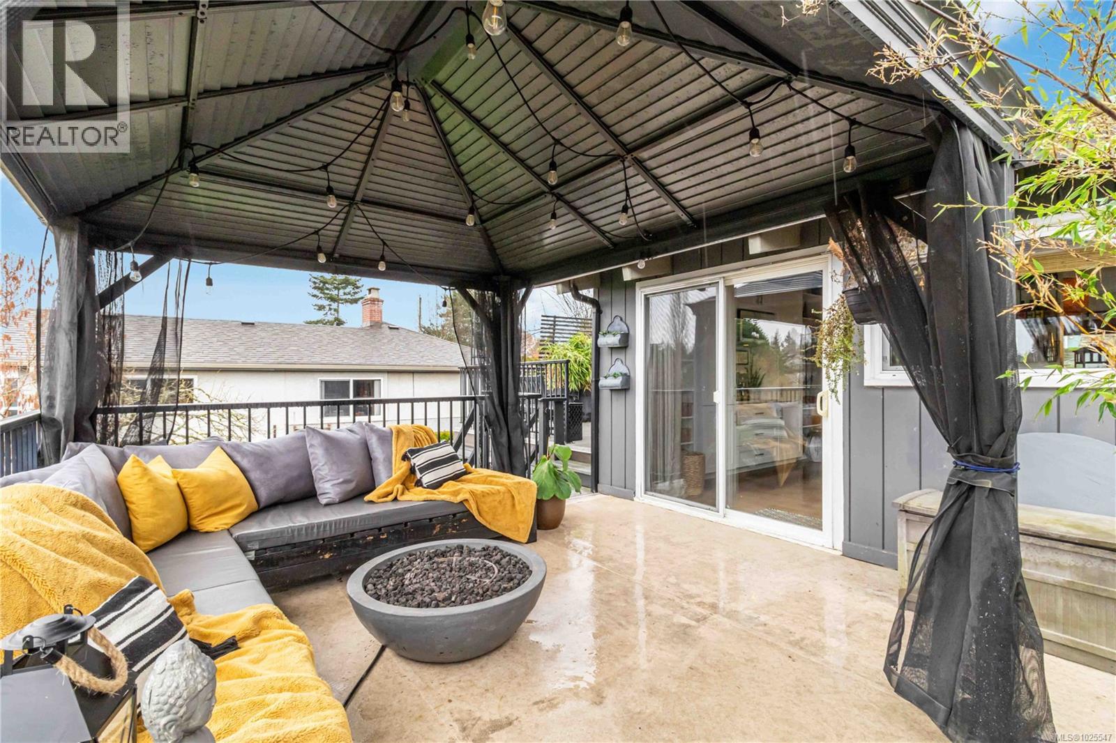  580 Baker Street, Saanich