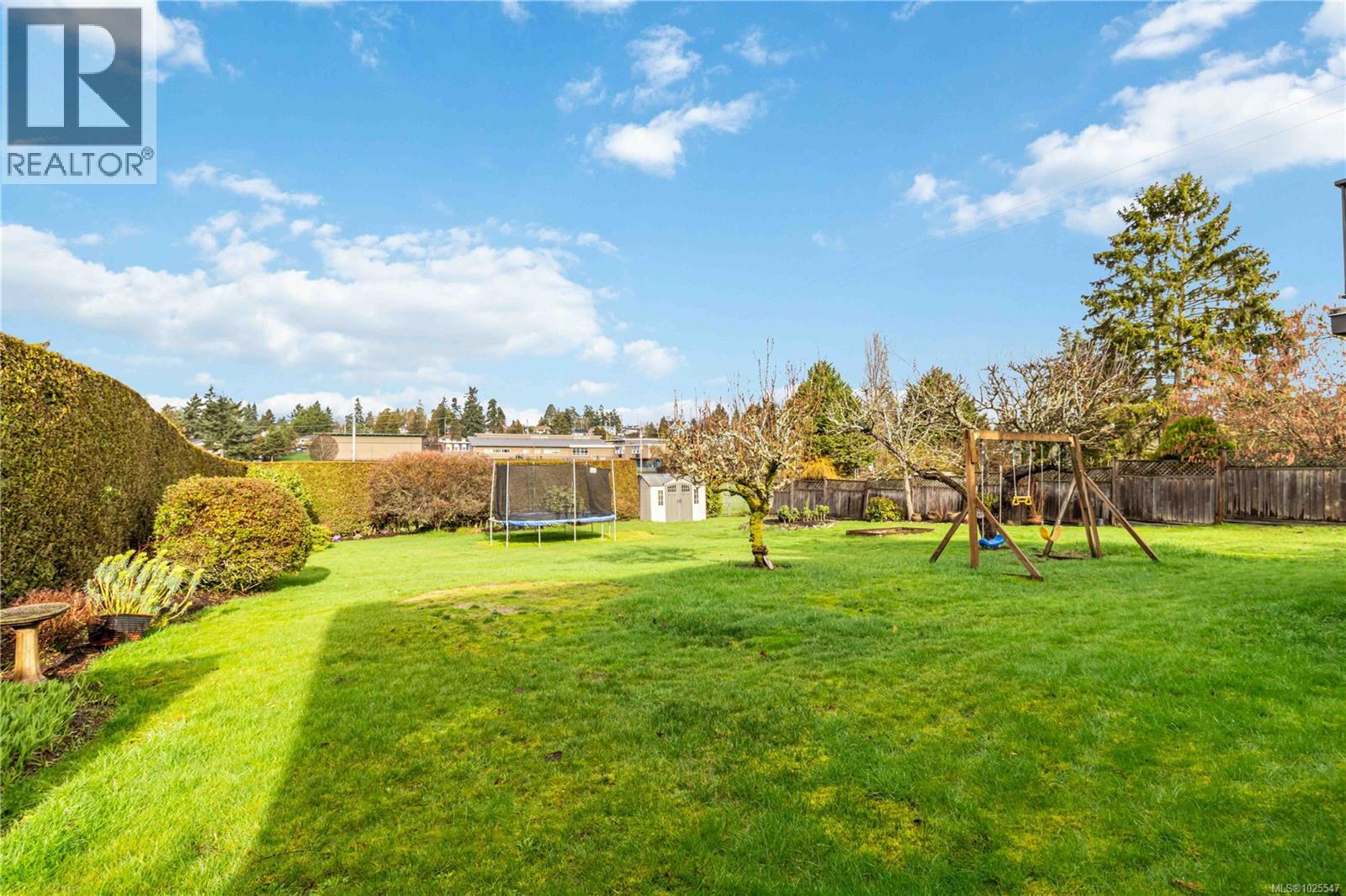  580 Baker Street, Saanich