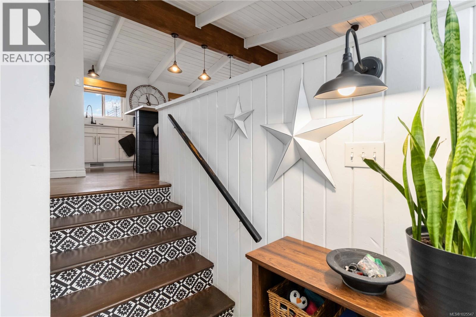  580 Baker Street, Saanich