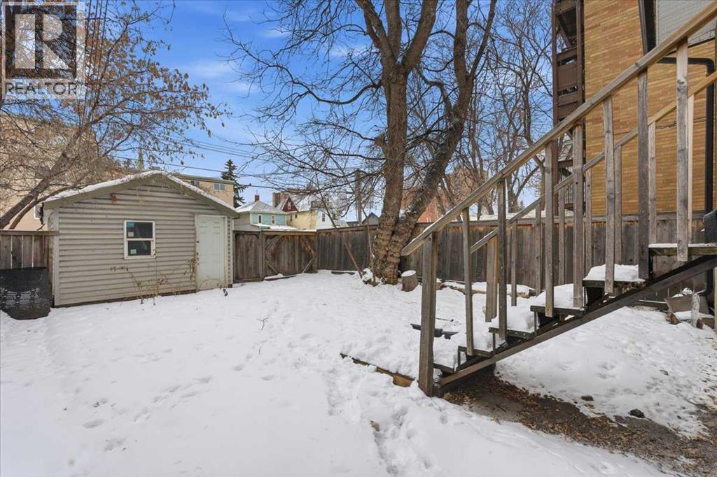 Single Family House for Sale in   Avenue SW Sunalta Calgary 