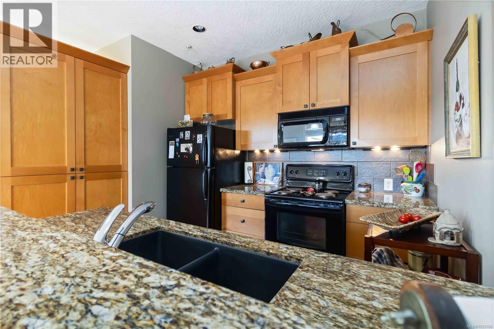 128 6971 West Coast Rd, Sooke